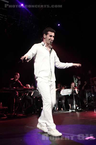 SERJ TANKIAN - 2010-08-30 - PARIS - Le Bataclan - 